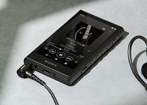 Máy nghe nhạc Walkman trở lại với phiên bản chạy Android 12